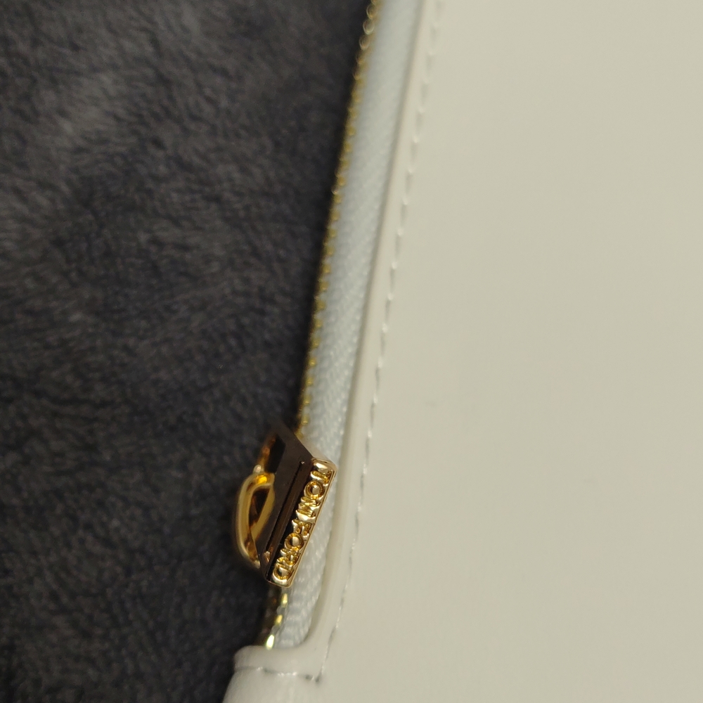 Tom Ford VIP Cosmetics Pouch - Picture 4 of 5